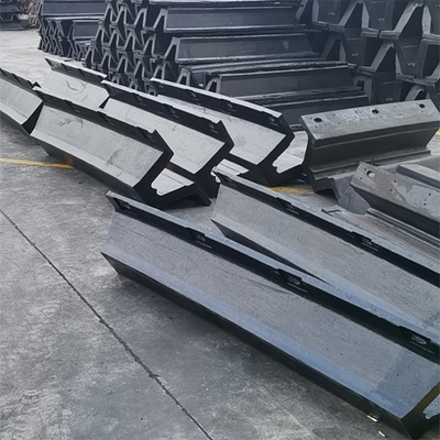 417kNm Arch Rubber Fender NR 500H Perlindungan Dock Warna Hitam