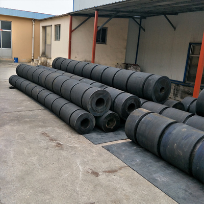 Dermaga Penyerapan Energi Tinggi Rubber Fender Tug Cylindrical Boat Fender