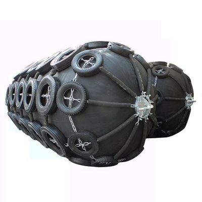 80kPa Yokohama Pneumatic Rubber Fender 2.0 * 3.5M Mengambang Untuk Kapal Ke Kapal