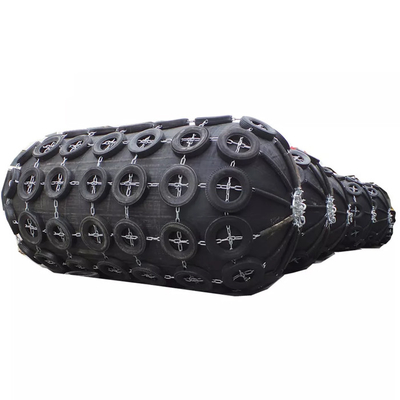 Black Yokohama Type Fender 80kPa 3.3*6.5M Untuk Operasi STS Mooring