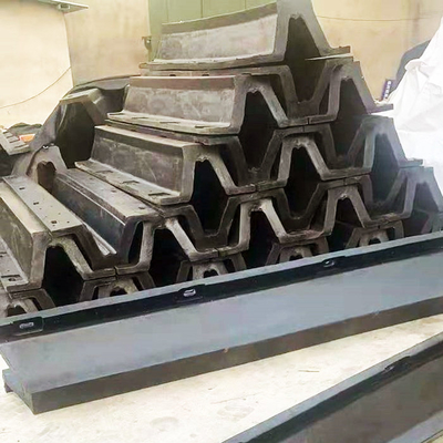 V500H V Type Fender Ramah Lingkungan Fender Karet Tahan Aus Untuk Kapal