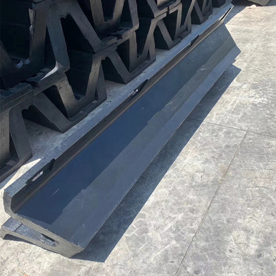 Tahan Air Fleksibel V Fender PIANC2002 Industrial Marine High Density NR