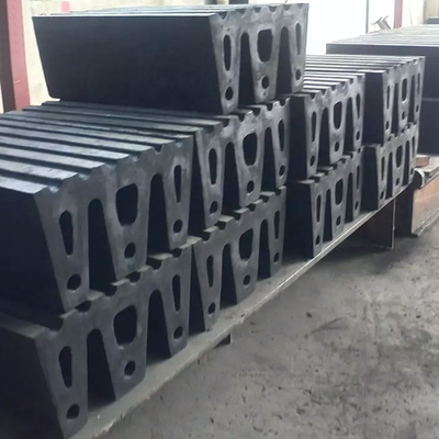 Elastisitas Keselamatan Fender Tug Boat Tugas Berat Untuk Berthing