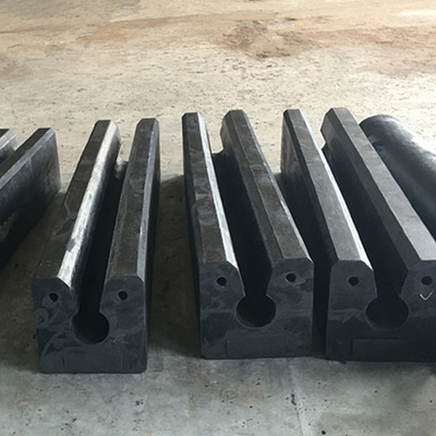 16 MPA Tug Boat Fender Keyhole Fender Untuk Perlindungan Penyangga