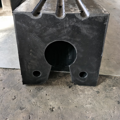 100% Karet Alam Tug Boat Fender PIANC2002 Standar Keyhole Fender