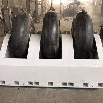 Fender Tetap Karet Hitam 175kN - 1000kN Untuk Perlindungan Kapal Dock