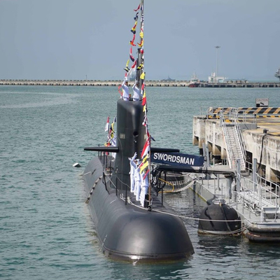 50kPa Submarine Fender ISO17357-1: 2014 BV Certificate Warna Hitam Untuk Berthing