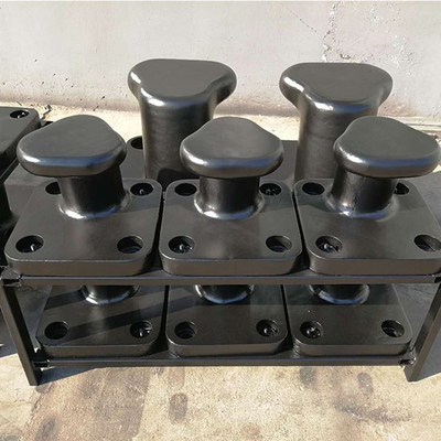Layanan OEM 100 Ton Mooring Bollards QT450 Cast Iron Bollards