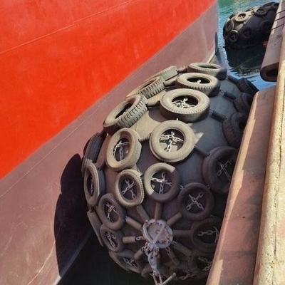 Iso17357 Yokohama Rubber Fender 50 Kpa 3.3 * 6.5m Dengan Katup Pengaman