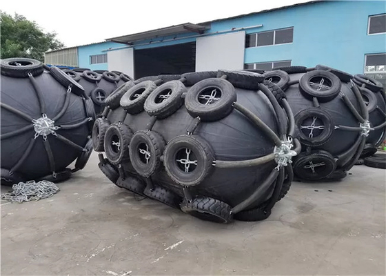 Marine Inflatable Yokohama Rubber Fender Disesuaikan Untuk Kapal Ke Kapal