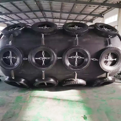 50 Kpa Boat Side Yokohama Rubber Fender Untuk Kapal Dan Dermaga