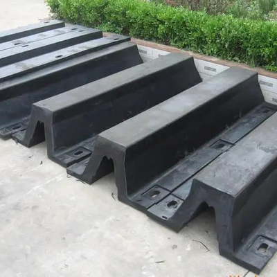 Marine Curved Bridge Fender Arch Untuk Kompresi Tinggi Dan Daya Tahan