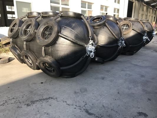 Fender Karet Pneumatik Maritim Tekanan Tinggi Untuk Operasi / Transfer Sts