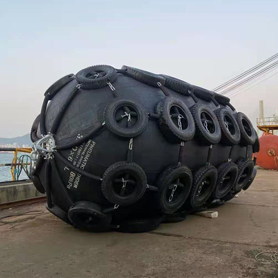 Fender Karet Pneumatik Maritim Tekanan Tinggi Untuk Operasi / Transfer Sts