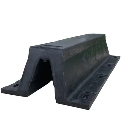 OEM Disesuaikan V Type Marine Rubber Fender Untuk Kapal