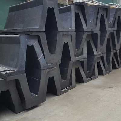 Struktur Laut Perlindungan Kawat Karet Fenders Bentuk V Bumper Dock