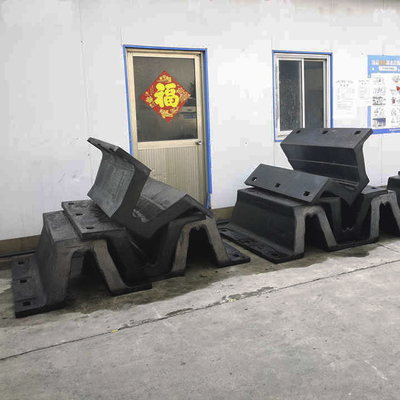 OEM Marina Fenders Dock / Pelabuhan / Kapal Karet Bentuk V