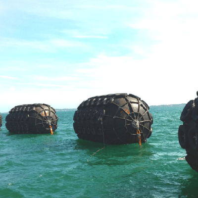 50kPa Quay Pneumatic Rubber Fender Platform lepas pantai Pelabuhan perahu terapung
