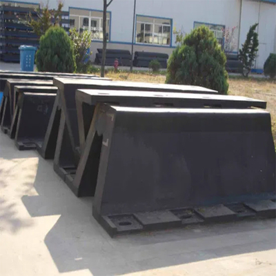 1000mm Panjang Fender Tipe V Perlindungan Docking Superior Dan Stabilitas Kapal
