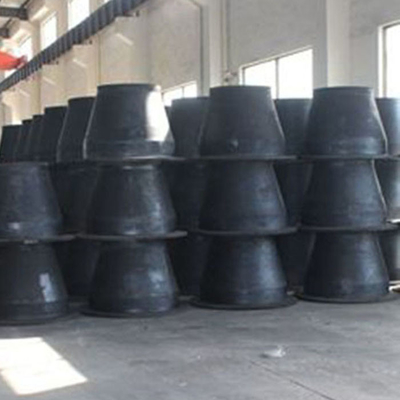 Heavy Duty Super Cone Fender Untuk Perlindungan Kapal