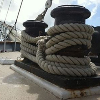 Aman Dapat diandalkan Mooring Bollards Kapal Docking Memastikan kekuatan superior Daya Tahan