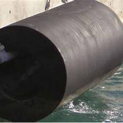 Perlindungan Tabrakan Fenders Karet Silinder Laut Anti-Slip