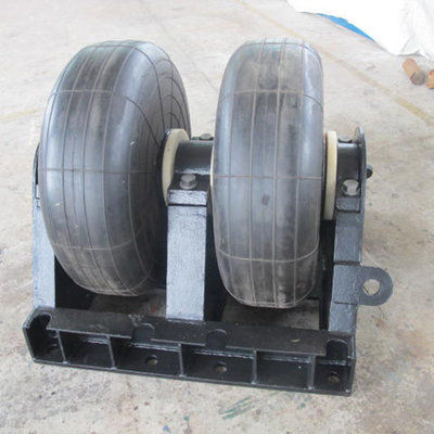 Bantalan Rol Karet Fender Kapal Tunda Laut Galangan Kapal Dock Port Edge Fender