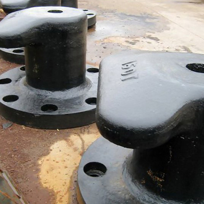 Galvanized Mooring Bollards Desain Standar Atau Disesuaikan OEM / ODM Berat