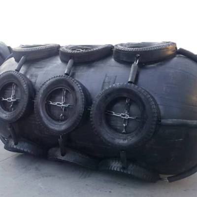 Fender karet Yokohama Hitam bersertifikat BV dengan pemasangan mudah dan sertifikasi BV