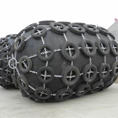 Kekuatan Tarikan Pneumatic Marine Fender dengan Bentuk Silinder
