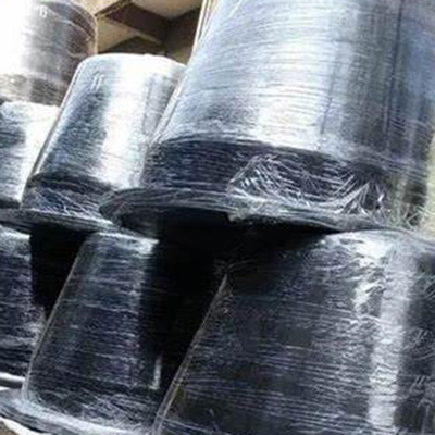 Fender Karet Kerucut Hitam yang Disesuaikan untuk Solusi Sistem Docking Kapal