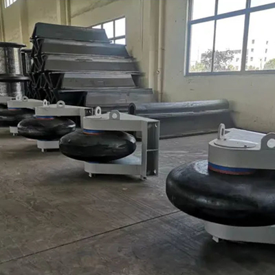Fenders Roller Hitam tahan lama Fenders Karet Kapal Untuk Terminal Pelabuhan