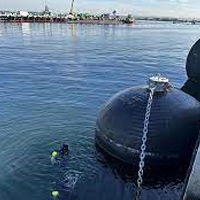 4.5*12.0M Operasi kapal selam Fenders Submarine Shock Absorber