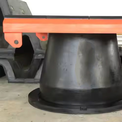 Perlindungan Kapal Dock High Impact Resistance Fenders Kerucut Kerucut Dengan Umur Panjang