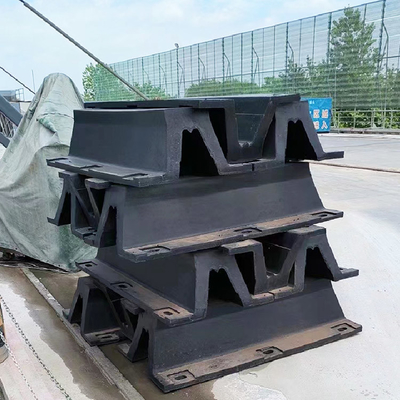 Super Arch Type Rubber V Type Fender Marine Untuk Pelabuhan Berthing Wharf