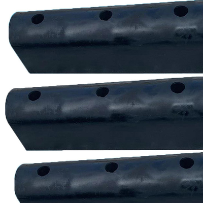 Kapal tipe D Fenders Fender karet laut untuk struktur baja dermaga