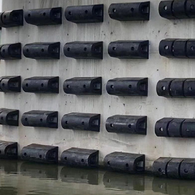 Fender Dock Type D yang disesuaikan Fender karet untuk pelayaran