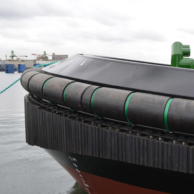 Shock Absorption Ship Tug Boat Bumpers Fender untuk Berbagai Lingkungan Laut