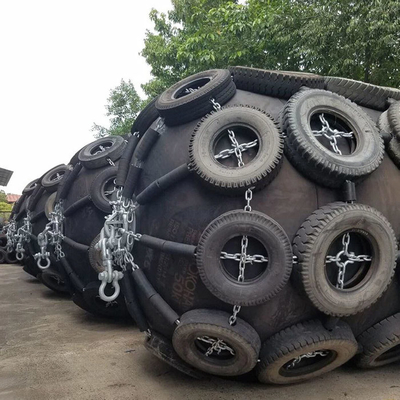 Tahan terhadap radiasi UV Jumbo Fender Dimensi yang dapat disesuaikan Umur panjang