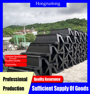 Marine Dock Rubber Fender Desain tahan cuaca Bahan anti penuaan tahan minyak